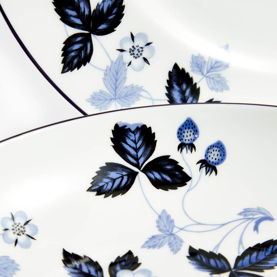 Wild Strawberry Inky Blue Dinnerware 4 Pieces