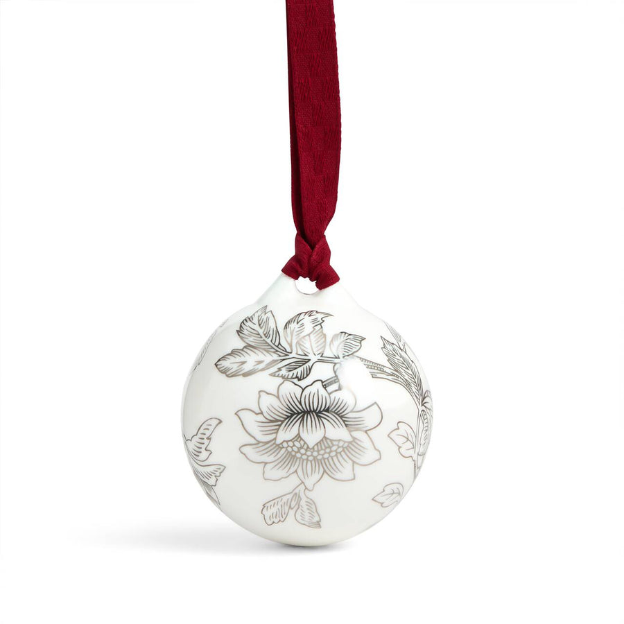 Festive Tonquin Ornament Silver No. 2